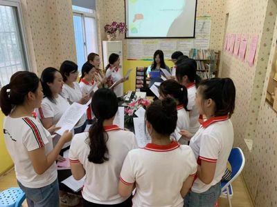 “以德育人,做最美教师”--金苹果幼儿园师德师风活动