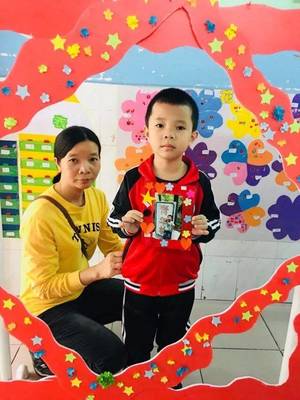家园同乐,幸福成长--金苹果中英文第三幼儿园
