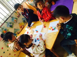 金苹果幼儿园开展感恩母亲节教育主题活动